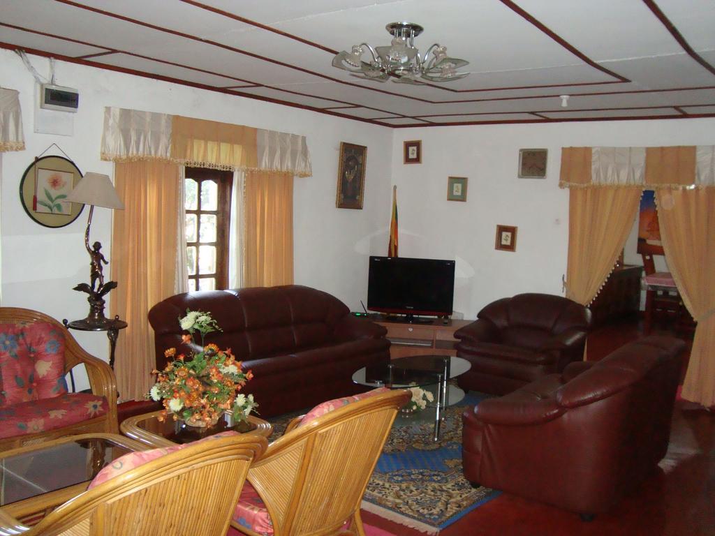 Andrews Hostel Nuwara Eliya Esterno foto