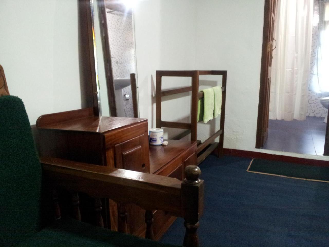 Andrews Hostel Nuwara Eliya Esterno foto